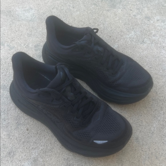 Hoka One One Shoes - HOKA ONE ONE Women's Bondi 9 Black Sneakers Size 7